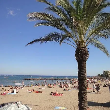 Holiday home Locations-06 La Maison Du Paysan Independante Pour 8 Sur La Cote D'azur *